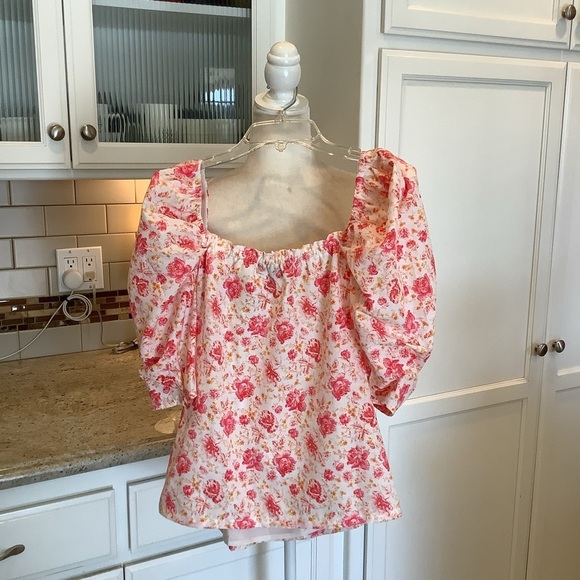 Something Navy Pink Floral Top Blouse Size Medium - Picture 4 of 10